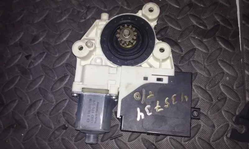 Motor Elevalunas Trasero Derecho para Ford Focus Berlina (Cap)