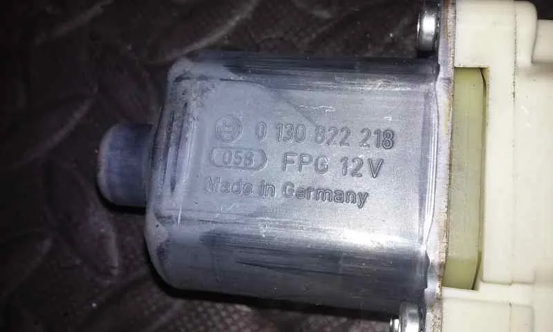 Motor Elevalunas Trasero Derecho para Ford Focus Berlina (Cap)