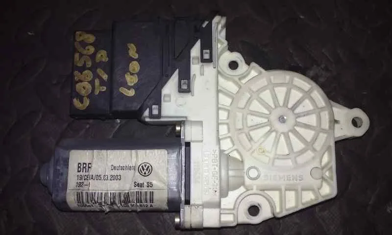 Motor Elevalunas Trasero Derecho para Seat Leon (1M1)