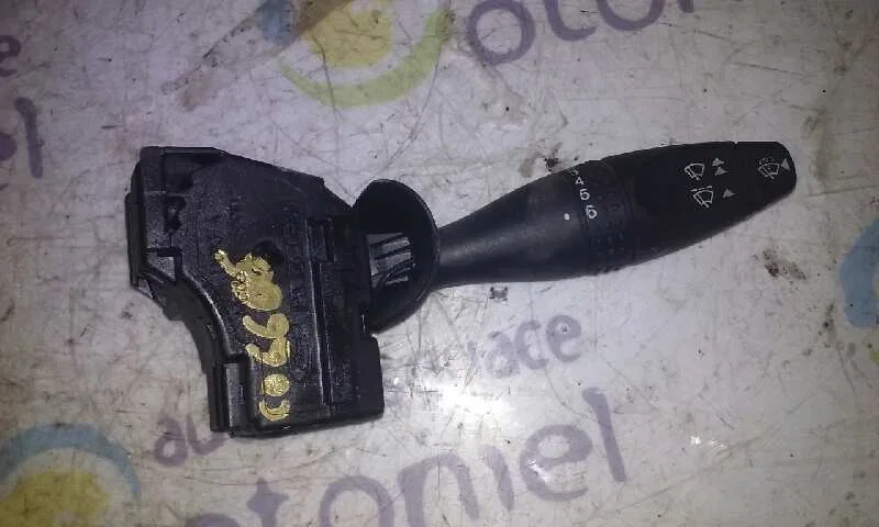 Mando Limpia para Ford Fusion (Cbk)