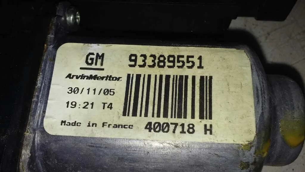 Elevalunas Delantero Izquierdo para Opel Meriva