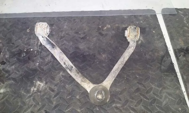 Brazo Suspension Superior Delantero Derecho para Kia Sorento