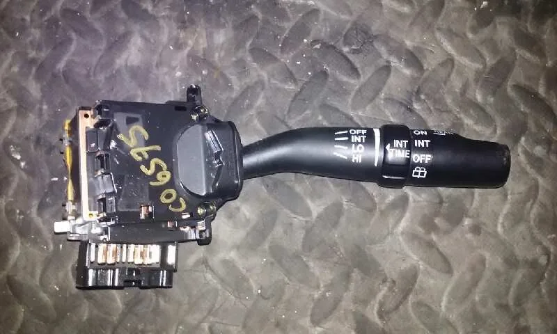 Mando Limpia para Toyota Land Cruiser (J12)