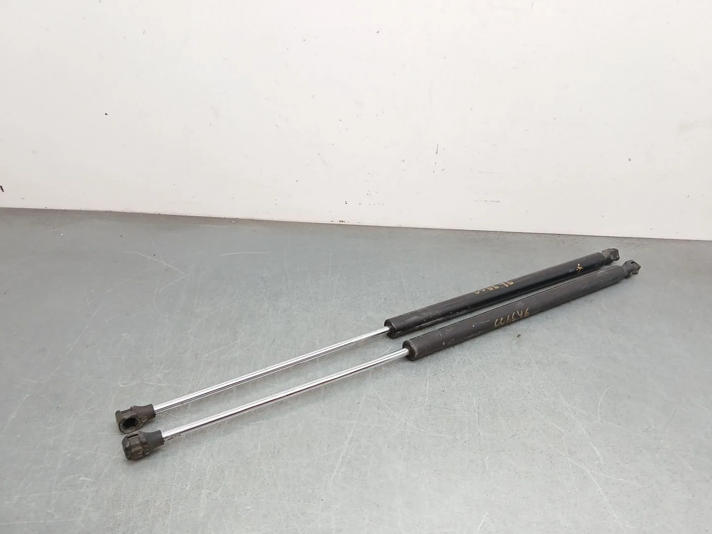 Amortiguadores Maletero / Porton para Citroën Saxo
