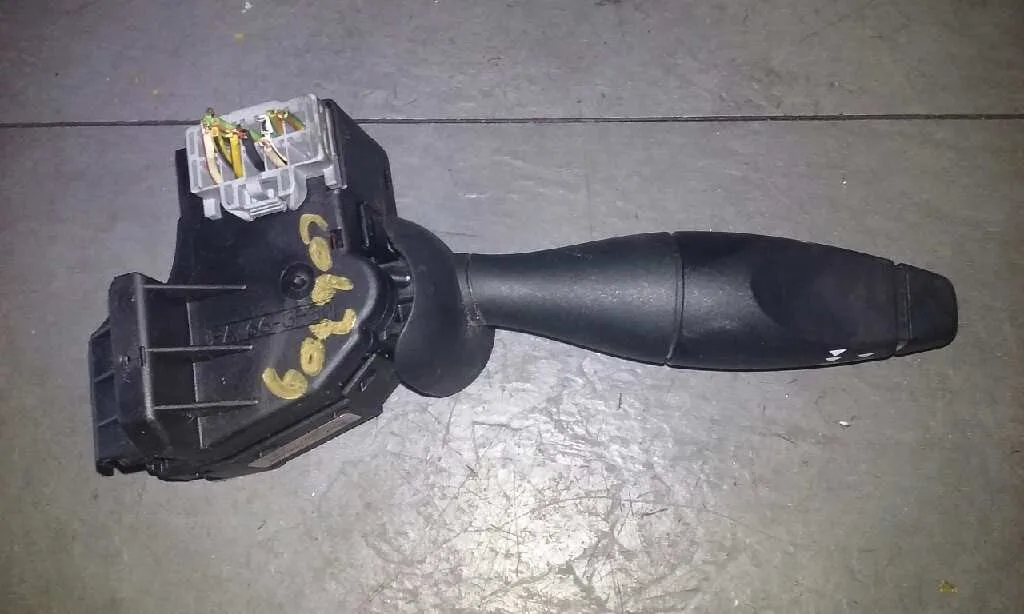 Mando Limpia para Ford Fusion (Cbk)