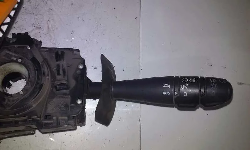 Mando Multifuncion para Renault Clio Ii Fase I (B/Cbo)
