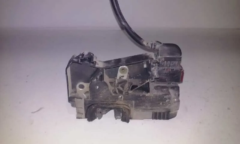 Cerradura Puerta Delantera Derecha para Opel Corsa C