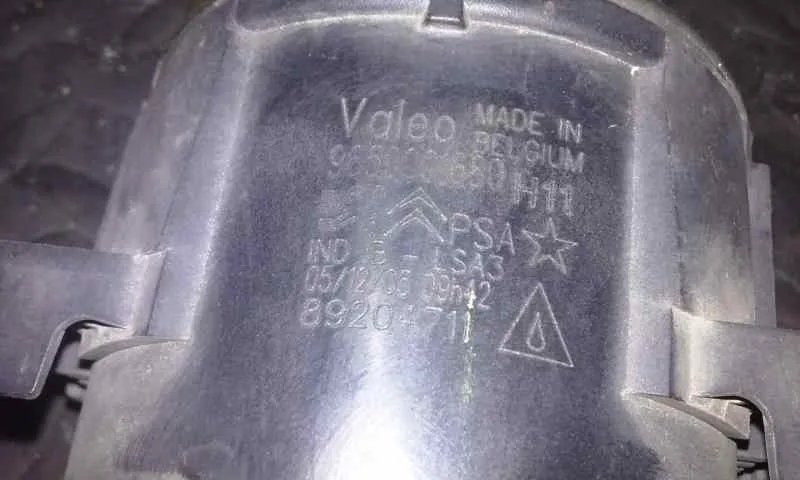 Faro Antiniebla Izquierdo para Citroën Xsara Picasso