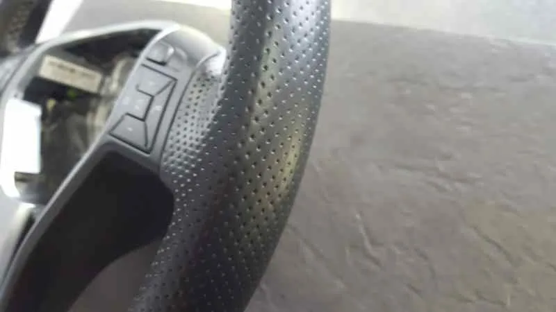 Volante para Mercedes-Benz Clase A (W176)