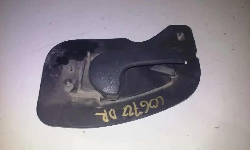 Maneta Interior Delantera Derecha para Opel Corsa C