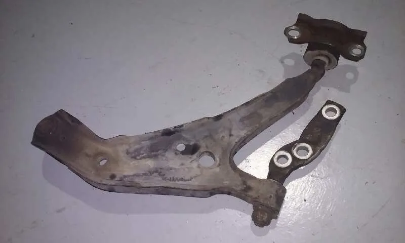 Brazo Suspension Inferior Delantero Izquierdo para Nissan Primera Berlina (P11)