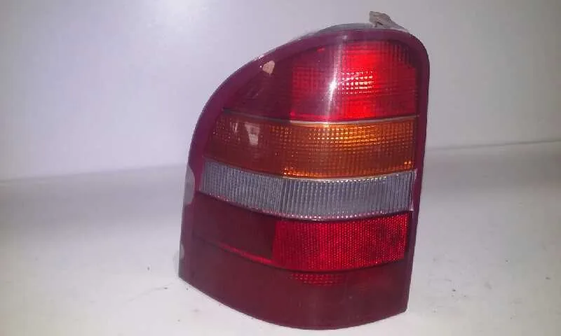 Piloto Trasero Izquierdo para Ford Mondeo Familiar (Gd)