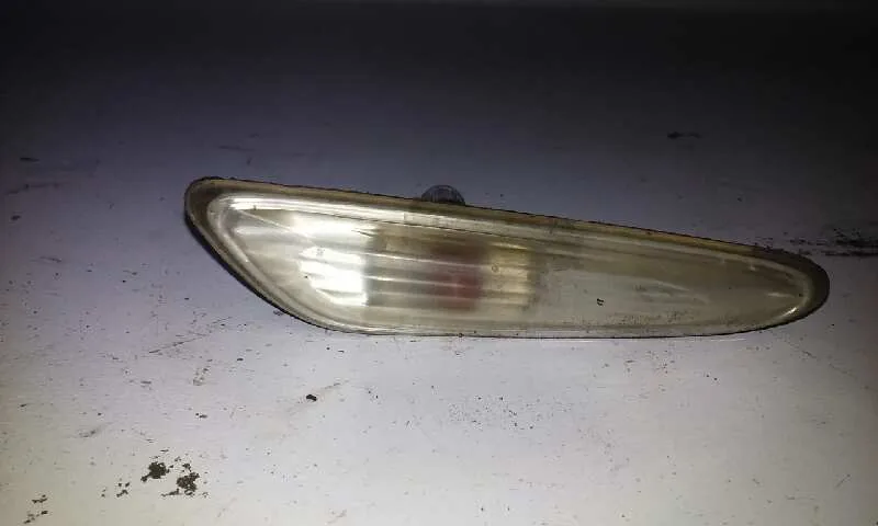 Piloto Lateral Derecho para Bmw Serie 3 Berlina (E46)