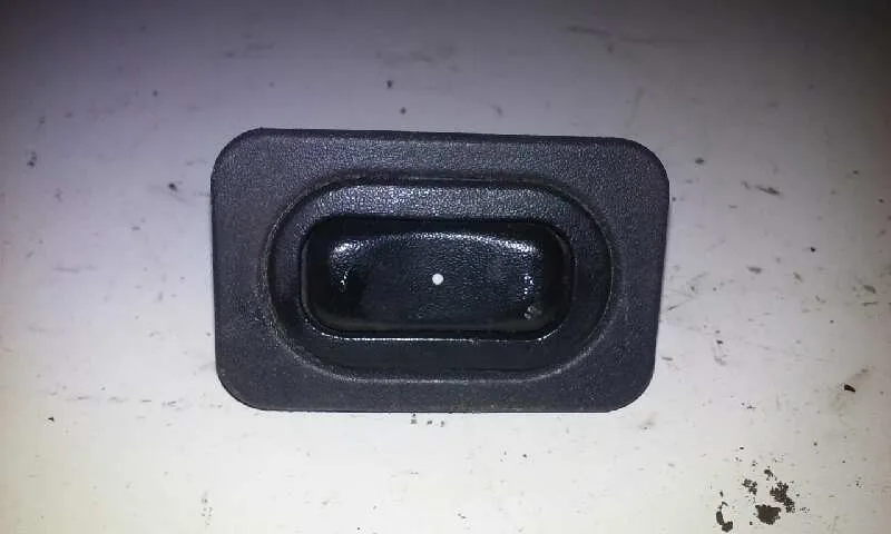 Mando Elevalunas Delantero Derecho para Opel Corsa C