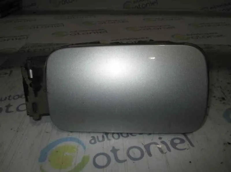Tapa Exterior Combustible para Citroën C5 Berlina