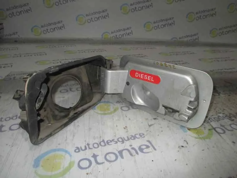 Tapa Exterior Combustible para Citroën C5 Berlina