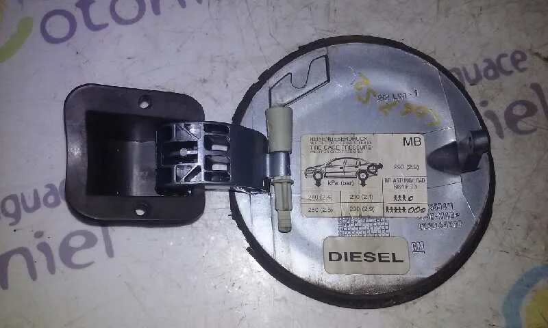 Tapa Exterior Combustible para Opel Astra G Berlina