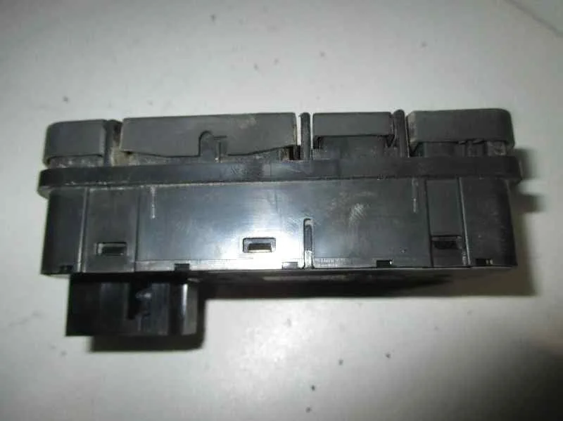 Mando Elevalunas Delantero Izquierdo para Opel Vectra C Berlina