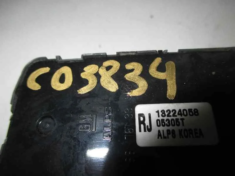 Mando Elevalunas Delantero Izquierdo para Opel Vectra C Berlina