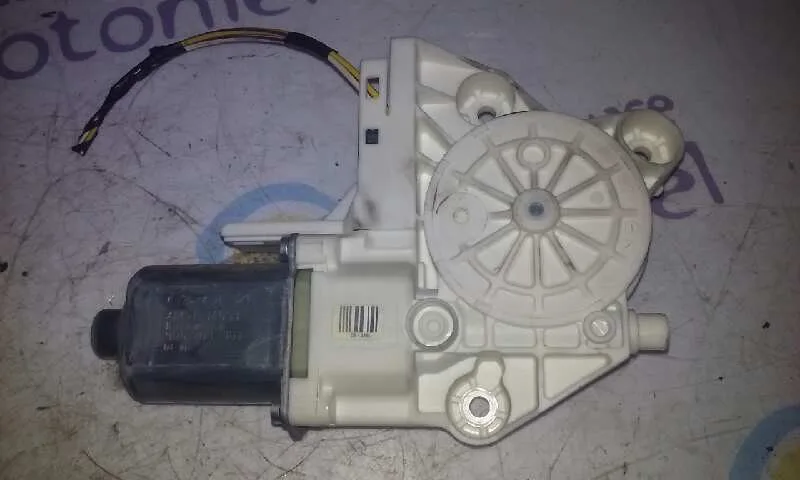 Motor Elevalunas Delantero Derecho para Ford Focus Berlina (Cap)