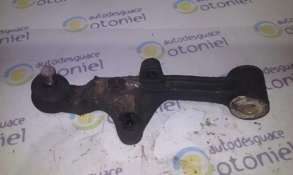 Brazo Suspension Inferior Delantero Derecho para Kia Carnival
