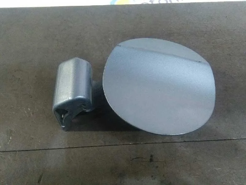 Tapa Exterior Combustible para Hyundai I20
