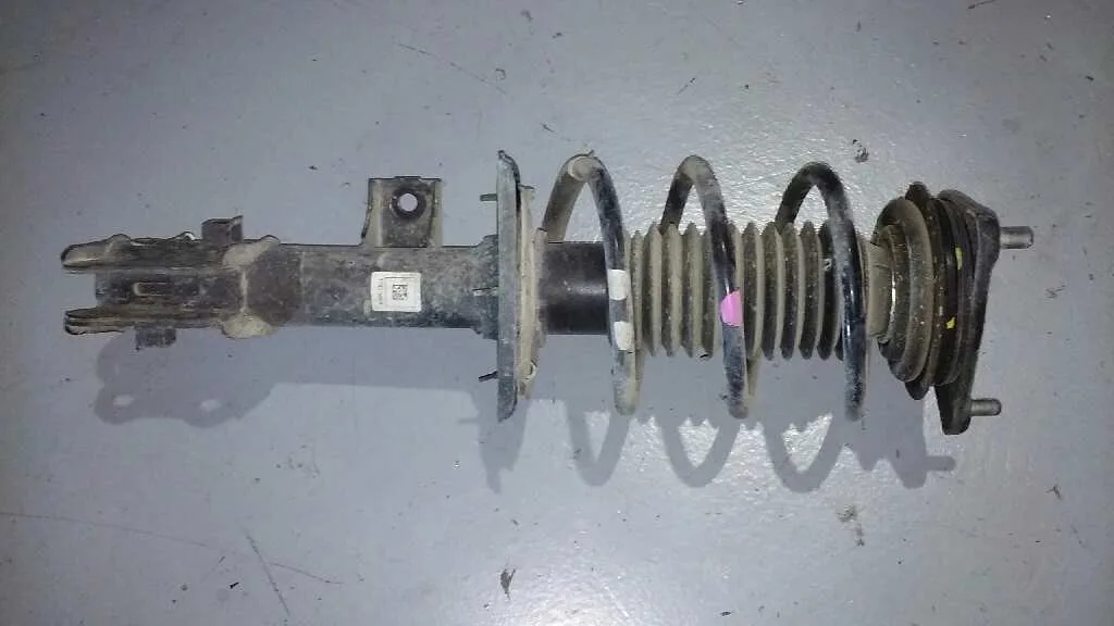 Amortiguador Delantero Derecho para Hyundai I30 (Gd)