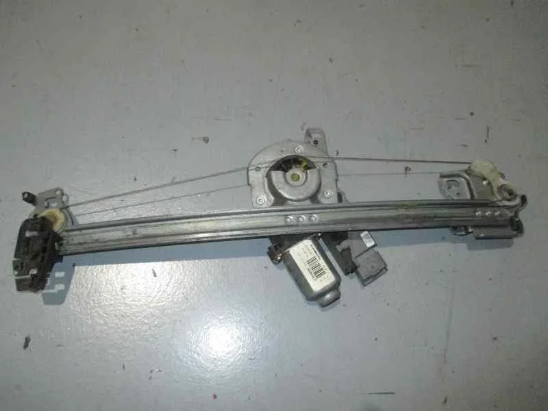 Elevalunas Delantero Derecho para Citroën C3