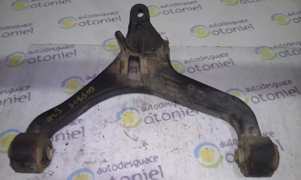 Brazo Suspension Inferior Delantero Izquierdo para Jeep Cherokee (Kj)