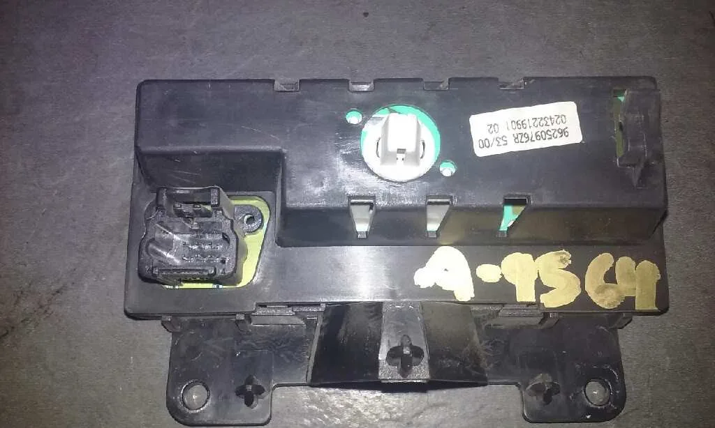 Display para Peugeot 206 Berlina