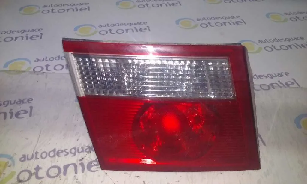 Piloto Trasero Izquierdo Interior para Kia Carens