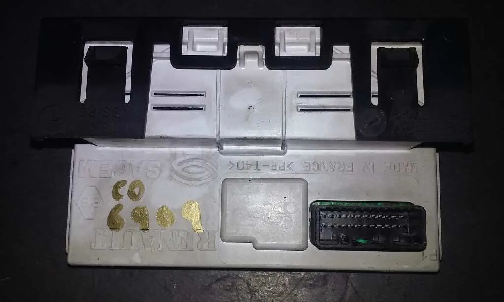 Display para Renault Megane Ii Berlina 3P