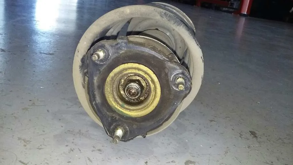 Amortiguador Delantero Derecho para Ford Mondeo Berlina (Ge)