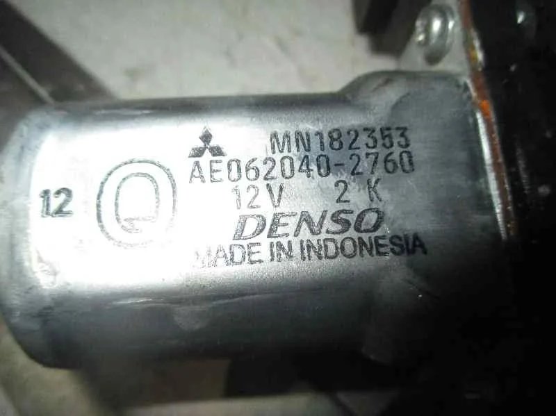 Elevalunas Trasero Derecho para Mitsubishi L 200 (Ka0/Kb0)