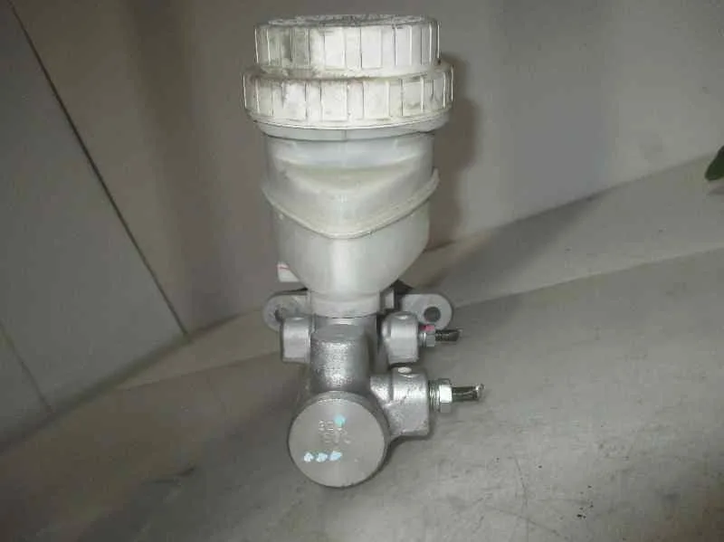Bomba Freno para Mitsubishi L 200 (Ka0/Kb0)