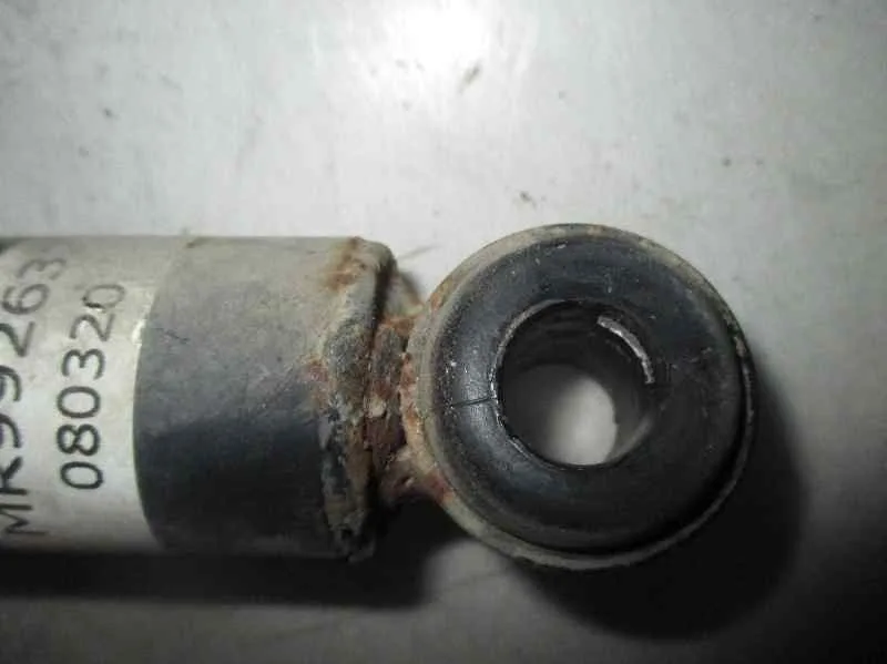 Amortiguador Trasero Izquierdo para Mitsubishi L 200 (Ka0/Kb0)