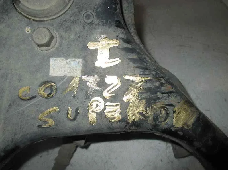 Brazo Suspension Superior Delantero Izquierdo para Mitsubishi L 200 (Ka0/Kb0)
