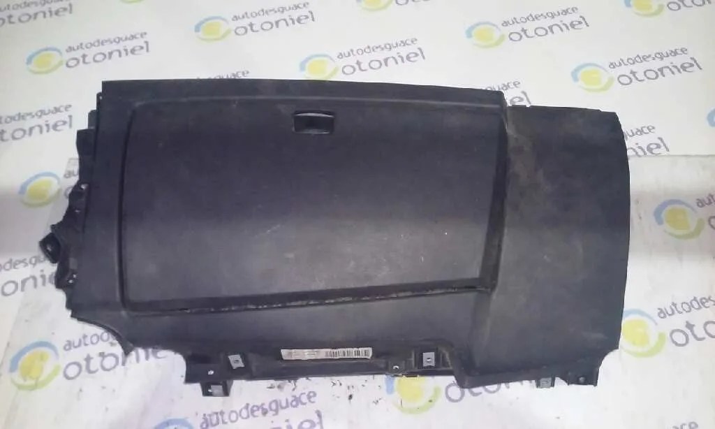 Guantera para Bmw Serie 1 Berlina (E81/E87)