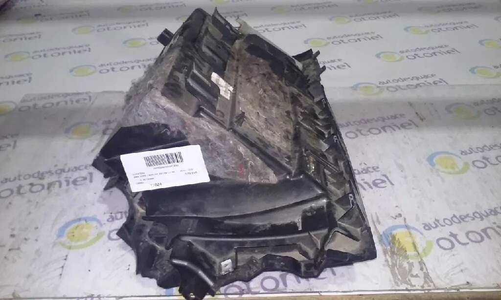 Guantera para Bmw Serie 1 Berlina (E81/E87)