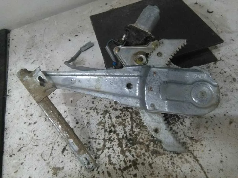 Elevalunas Trasero Derecho para Honda Cr-V (Rd1/3)