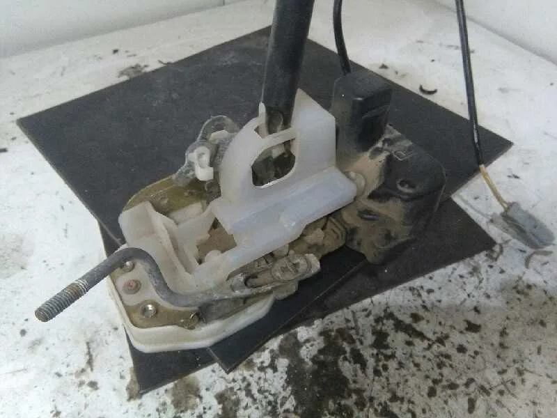 Cerradura Puerta Trasera Derecha para Honda Cr-V (Rd1/3)