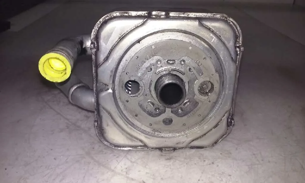 Enfriador Aceite Motor para Audi A6 Berlina (4B2)