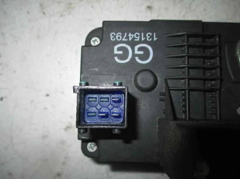 Cerradura Puerta Trasera Izquierda para Opel Corsa C