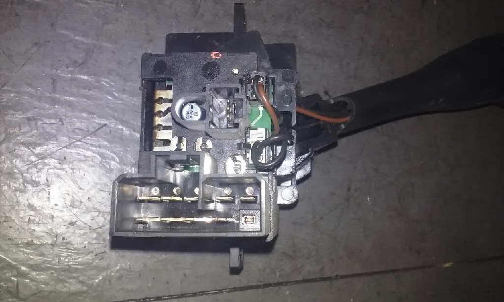 Mando Limpia para Nissan Primera Berlina (P11)