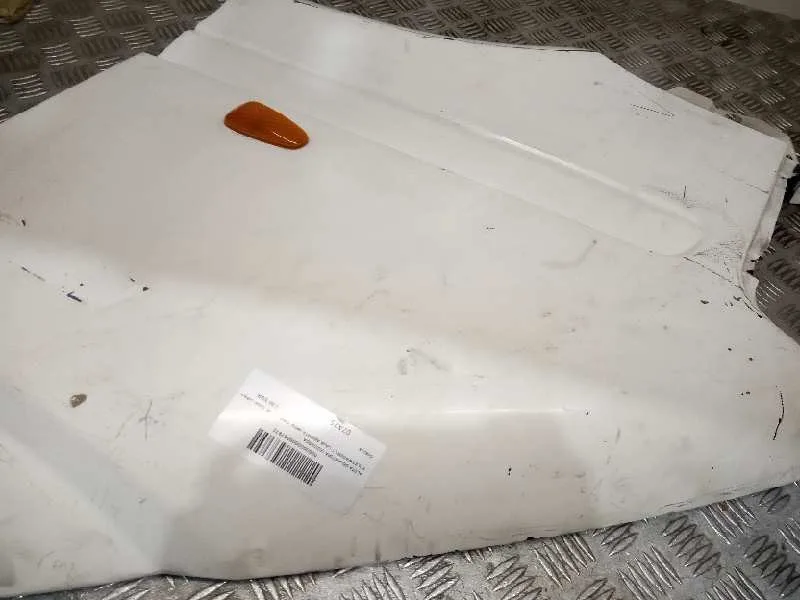 Aleta Delantera Izquierda para Volkswagen Lt Caja Abierta (Mod. 1997)