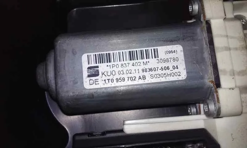 Elevalunas Delantero Derecho para Seat Leon (1P1)