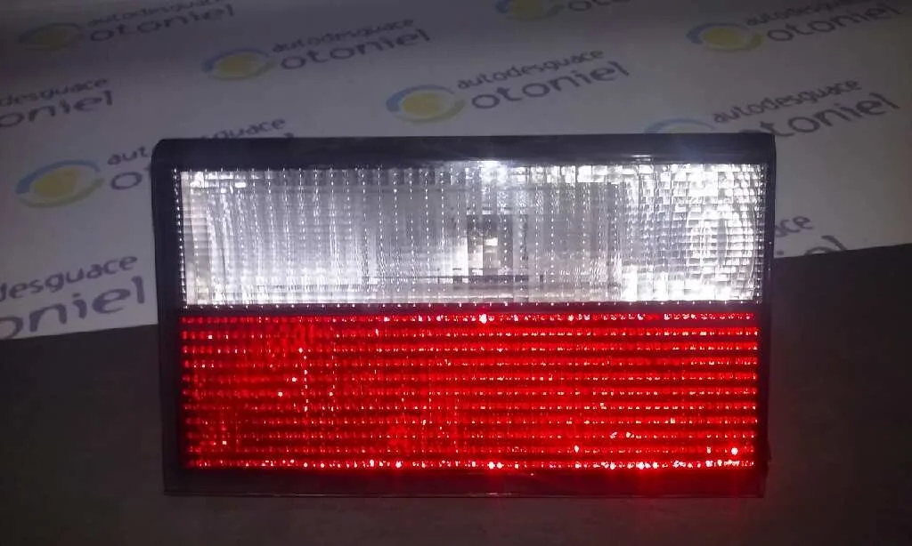 Piloto Trasero Derecho para Citroën Xantia Berlina