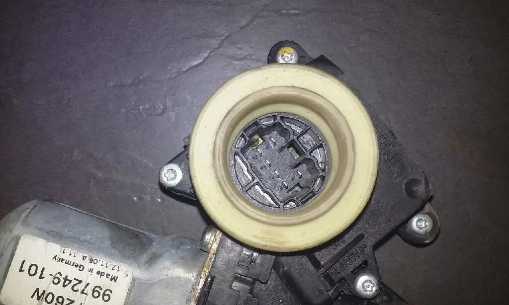 Elevalunas Trasero Izquierdo para Lexus Is200 (Ds2/Is2)