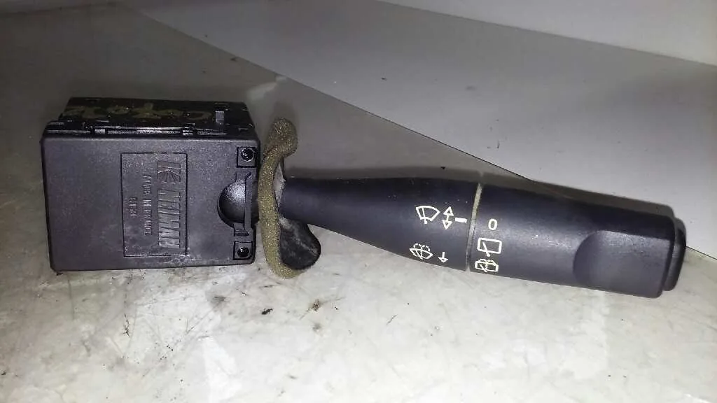 Mando Limpia para Citroën Saxo