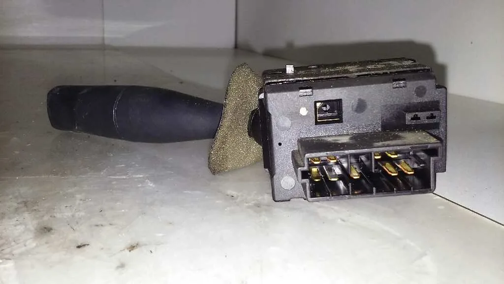 Mando Limpia para Citroën Saxo